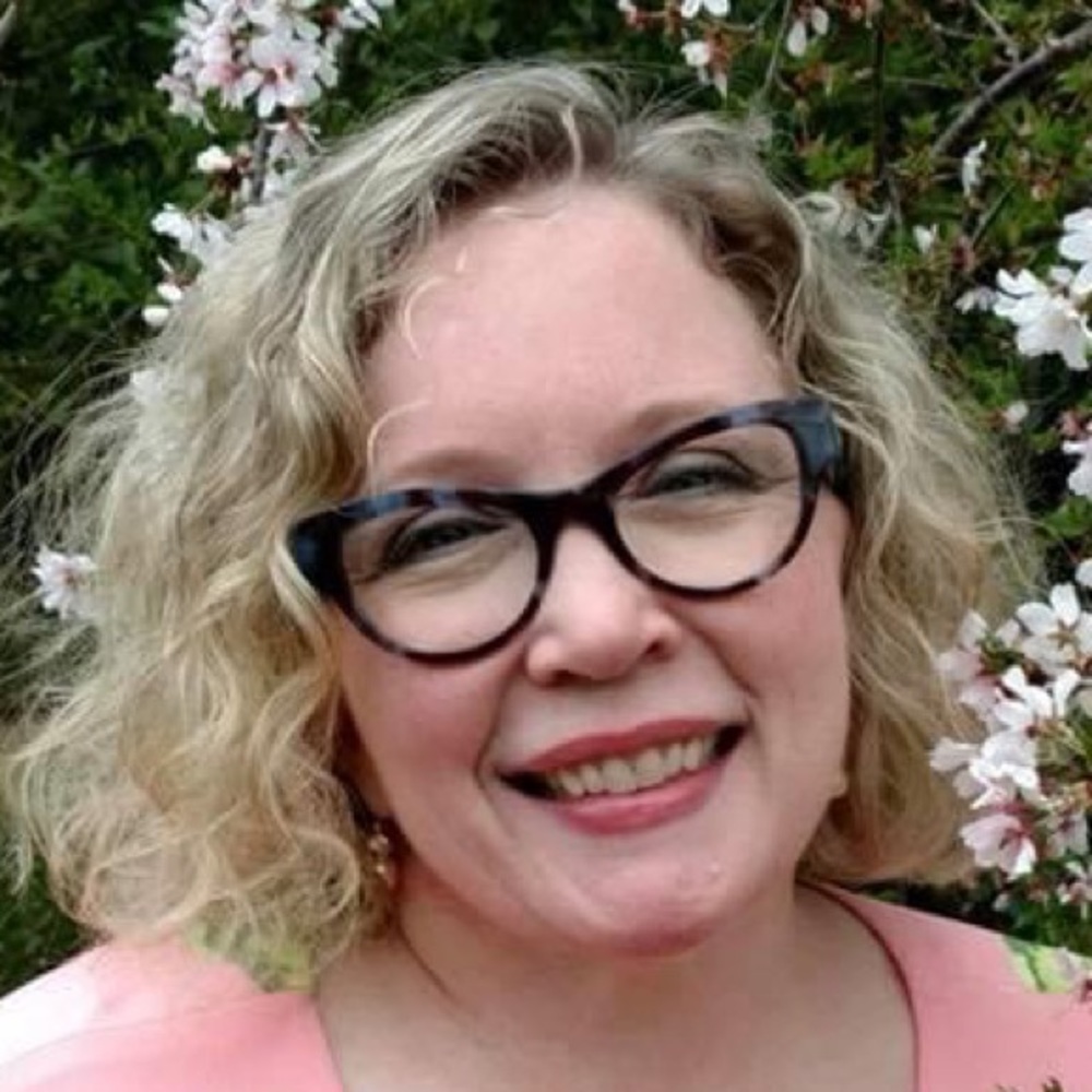 Meet your Posher, Carolyn